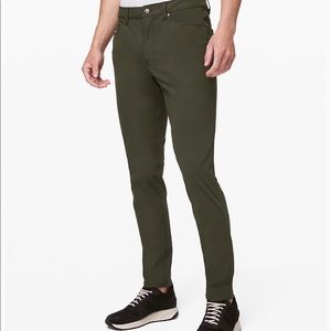 Lululemon ABC slim fit pants 38 x 32